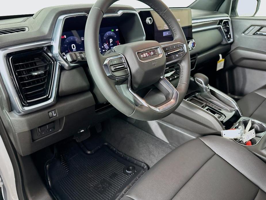 new 2024 GMC Canyon car, priced at $43,720