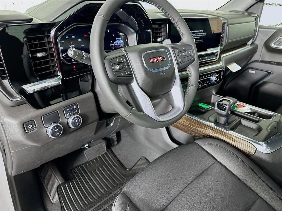 new 2024 GMC Sierra 1500 car, priced at $57,750