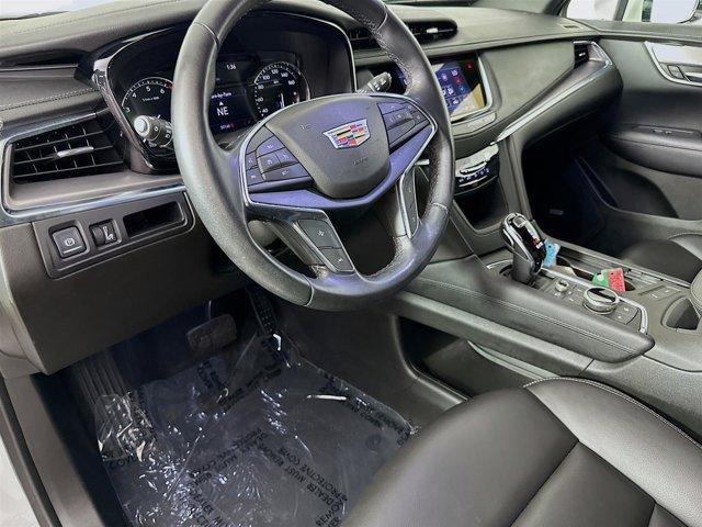 used 2021 Cadillac XT5 car, priced at $25,900