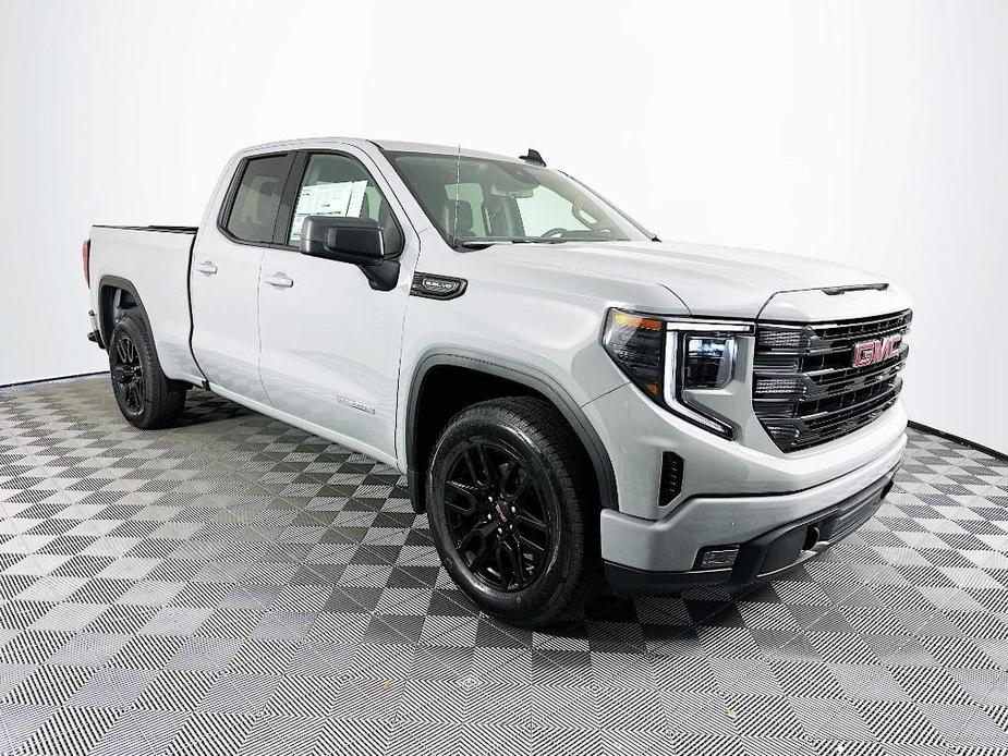 new 2024 GMC Sierra 1500 car, priced at $51,385