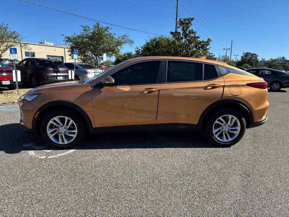 new 2025 Buick Envista car, priced at $26,080