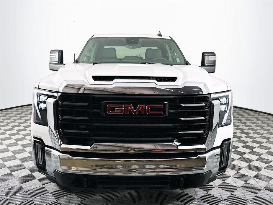 new 2024 GMC Sierra 2500 car, priced at $65,470