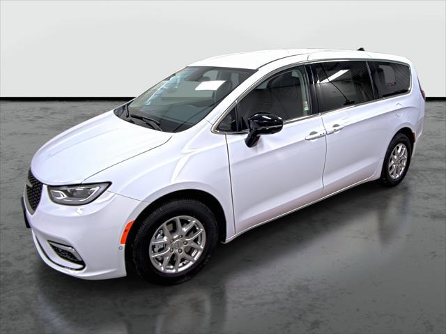 new 2024 Chrysler Pacifica car, priced at $41,145