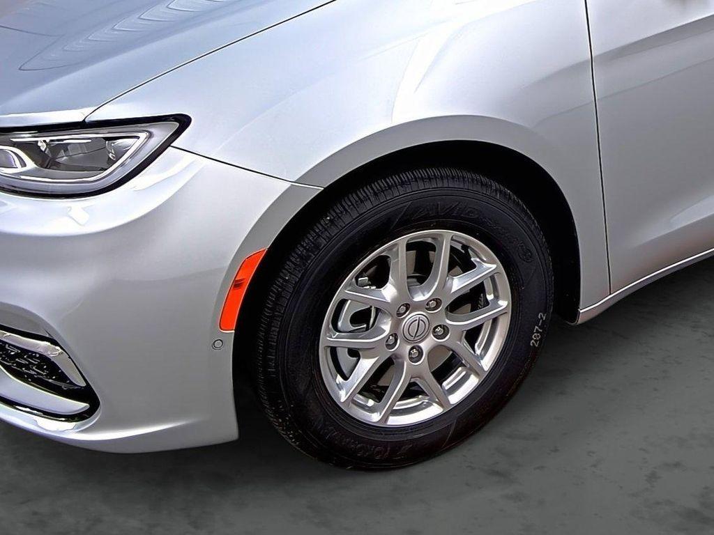 new 2026 Chrysler Pacifica car, priced at $47,535