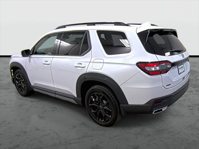 used 2025 Honda Pilot car, priced at $51,990