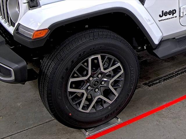 new 2025 Jeep Wrangler car, priced at $50,812