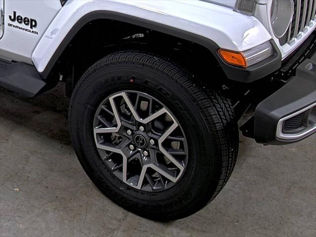 new 2025 Jeep Wrangler car, priced at $50,812