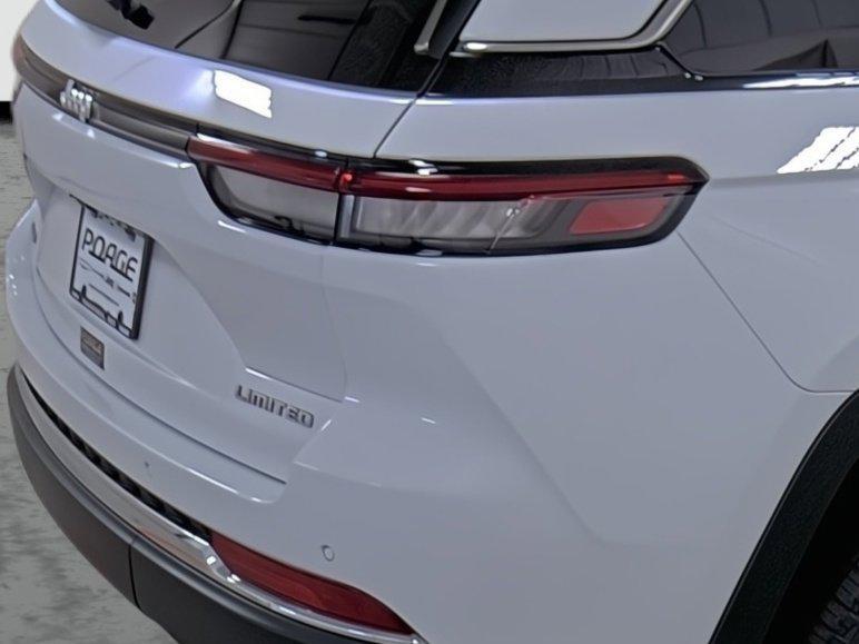 new 2025 Jeep Grand Cherokee car, priced at $41,265