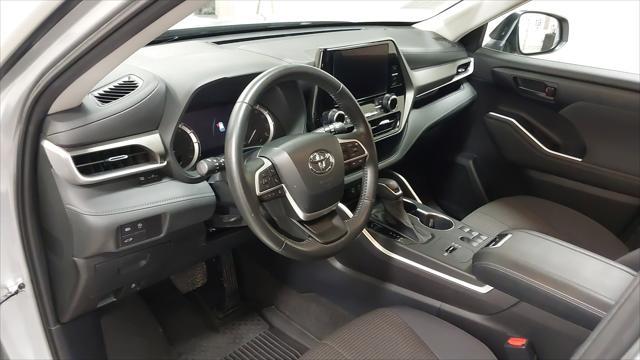 used 2023 Toyota Highlander car, priced at $32,630