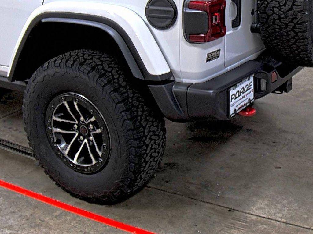 new 2025 Jeep Wrangler car, priced at $55,244