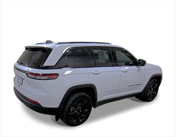 used 2022 Jeep Grand Cherokee car, priced at $39,913