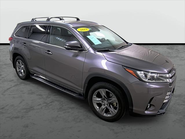 used 2019 Toyota Highlander car, priced at $32,990