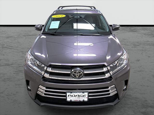used 2019 Toyota Highlander car, priced at $32,990