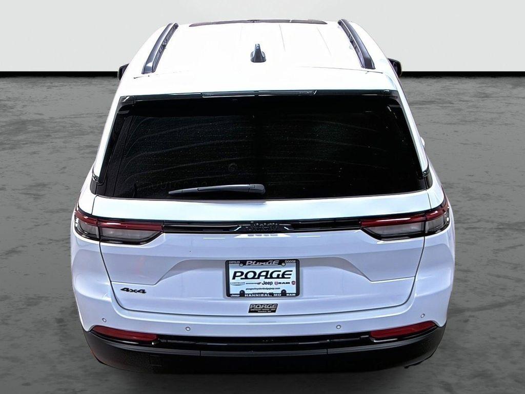 new 2025 Jeep Grand Cherokee car, priced at $41,188