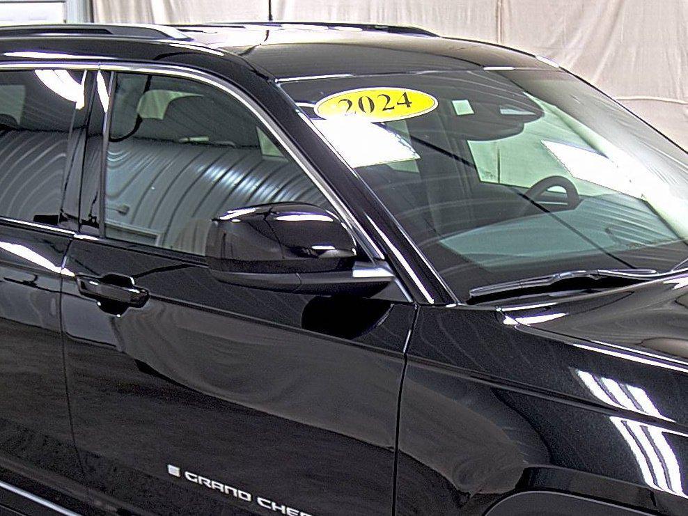 used 2024 Jeep Grand Cherokee L car, priced at $33,305
