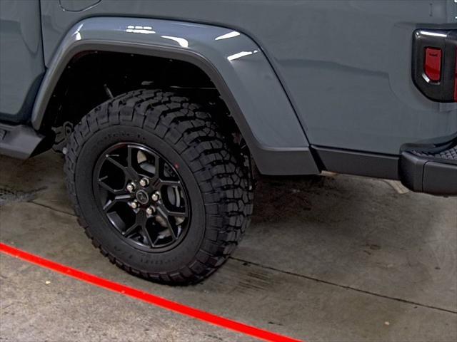 new 2025 Jeep Gladiator car, priced at $44,094
