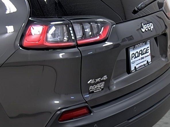 used 2022 Jeep Cherokee car, priced at $24,990