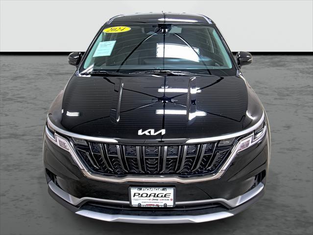 used 2024 Kia Carnival car, priced at $36,990