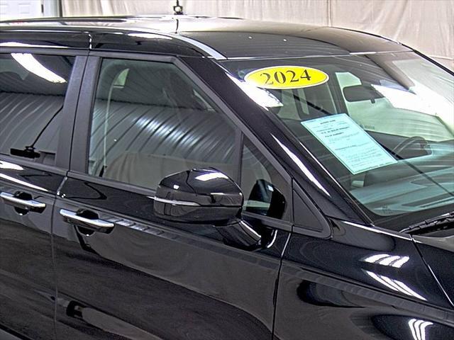 used 2024 Kia Carnival car, priced at $36,990