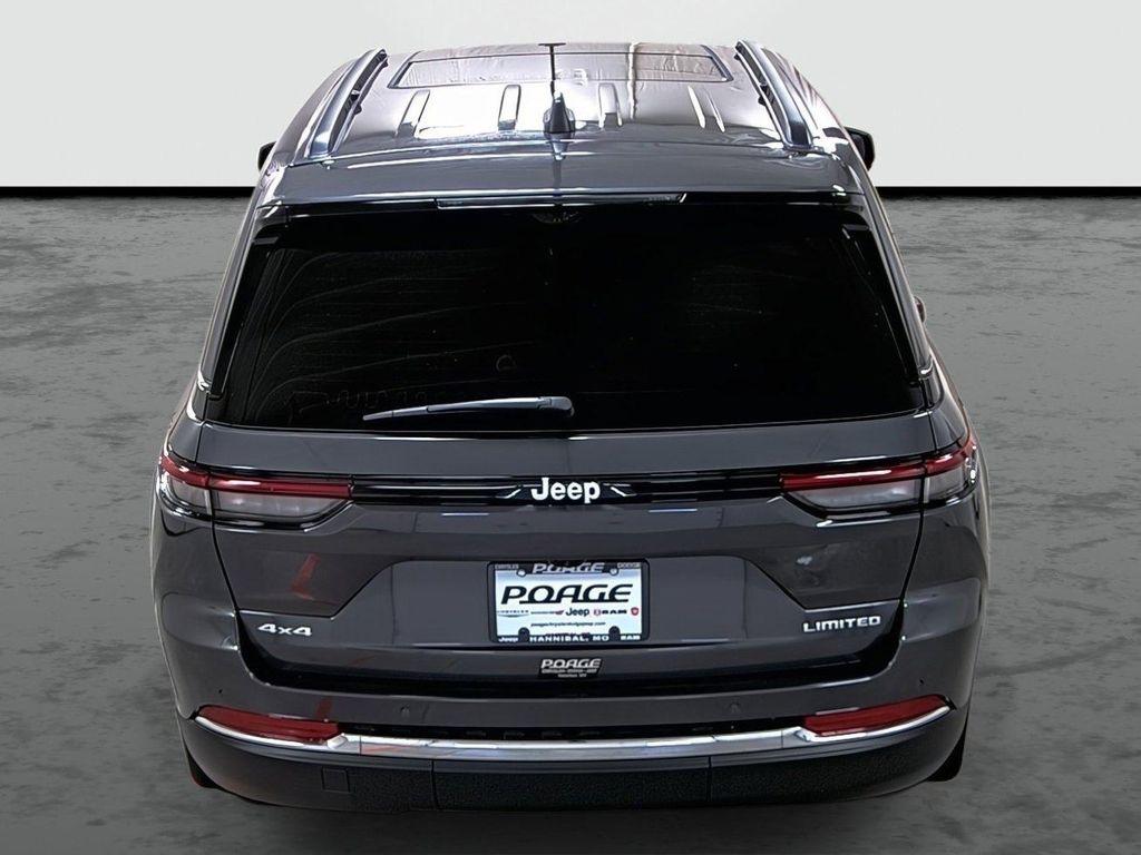 new 2025 Jeep Grand Cherokee car, priced at $44,725