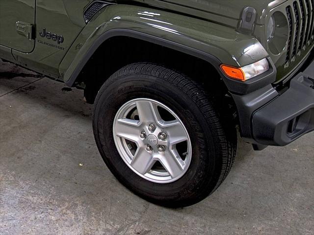 used 2022 Jeep Gladiator car, priced at $32,990