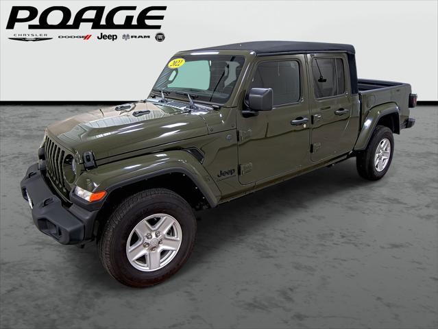 used 2022 Jeep Gladiator car, priced at $32,990