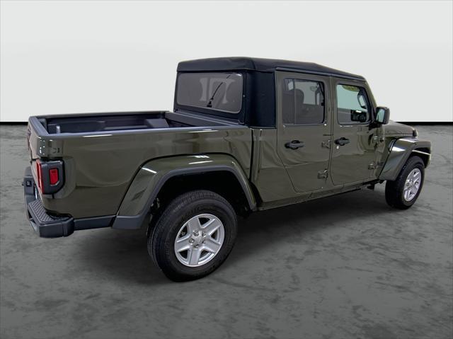 used 2022 Jeep Gladiator car, priced at $32,990