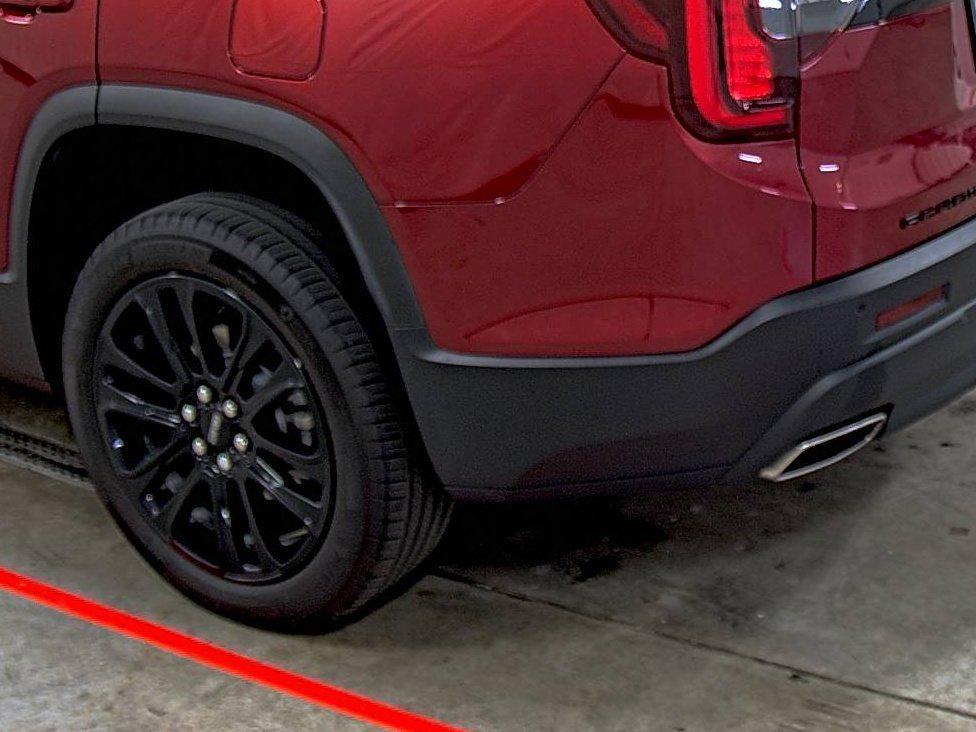 used 2023 GMC Acadia car, priced at $31,402