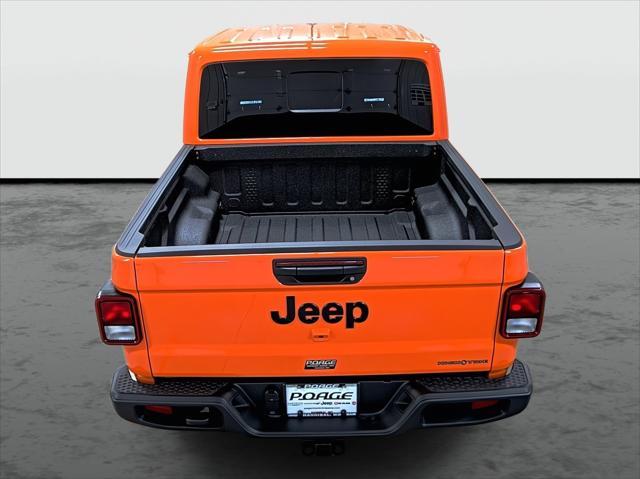 new 2025 Jeep Gladiator car, priced at $43,930