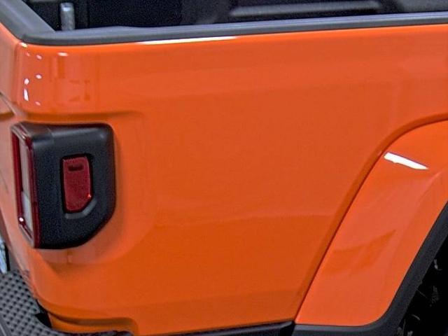 new 2025 Jeep Gladiator car, priced at $43,930