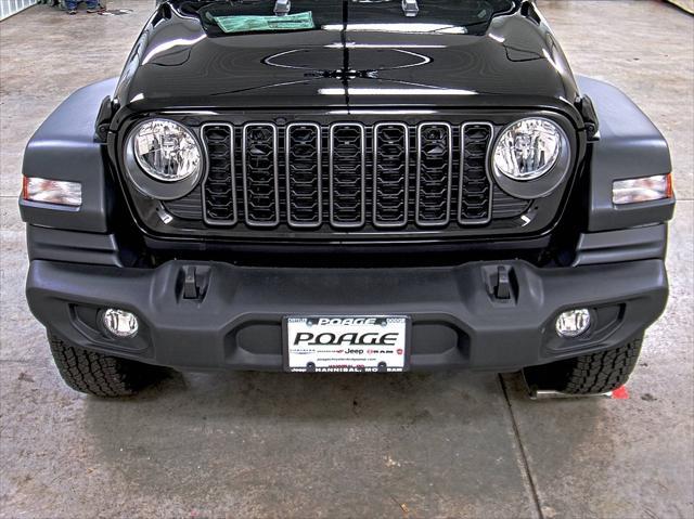 new 2025 Jeep Wrangler car, priced at $43,459