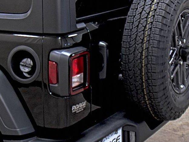 new 2025 Jeep Wrangler car, priced at $43,459