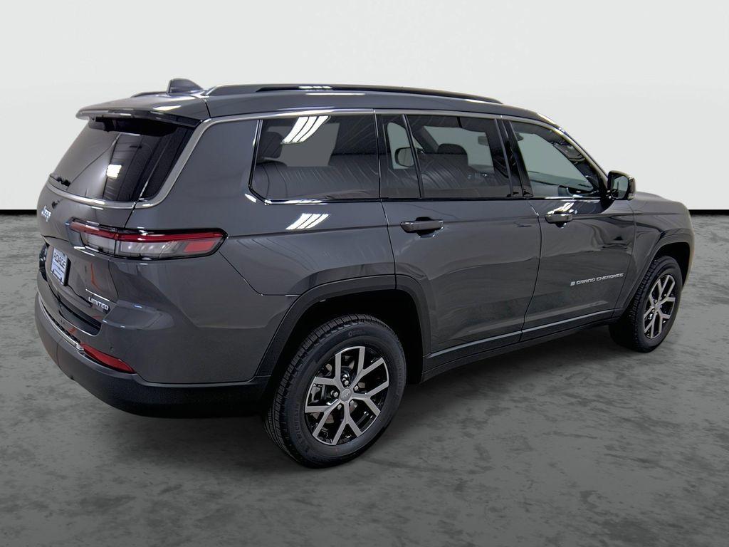 new 2025 Jeep Grand Cherokee L car, priced at $48,579