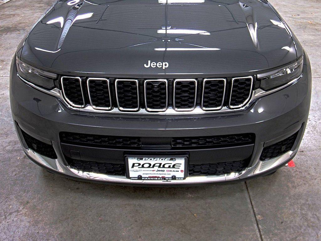 new 2025 Jeep Grand Cherokee L car, priced at $48,579