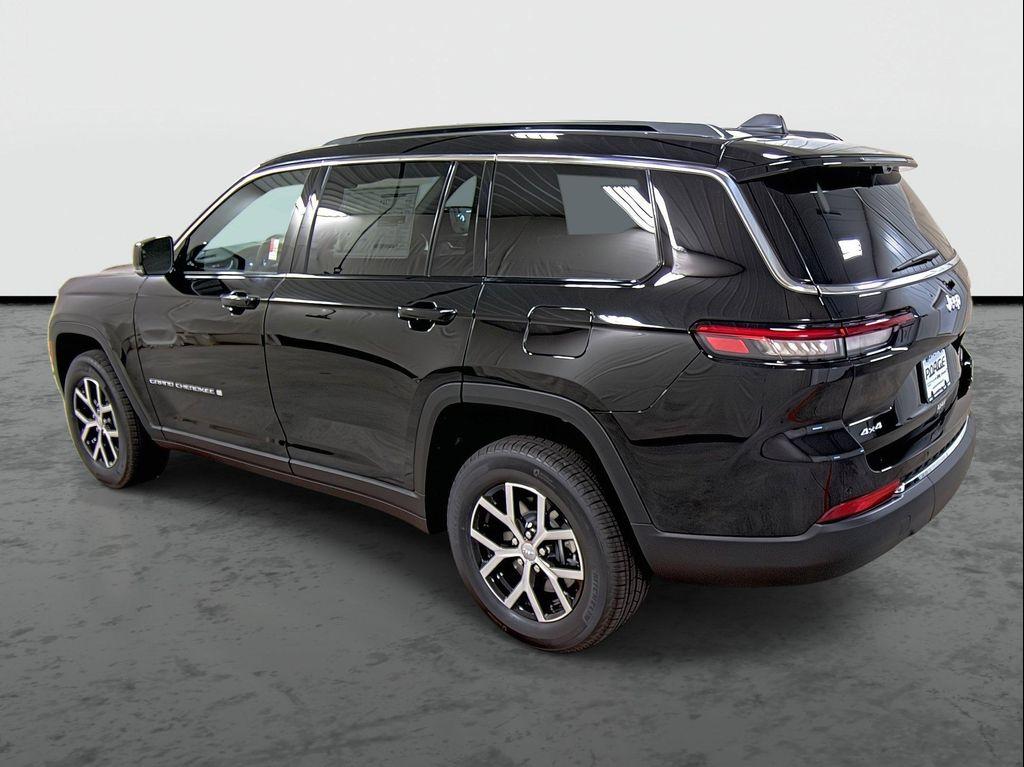 new 2025 Jeep Grand Cherokee L car, priced at $48,079