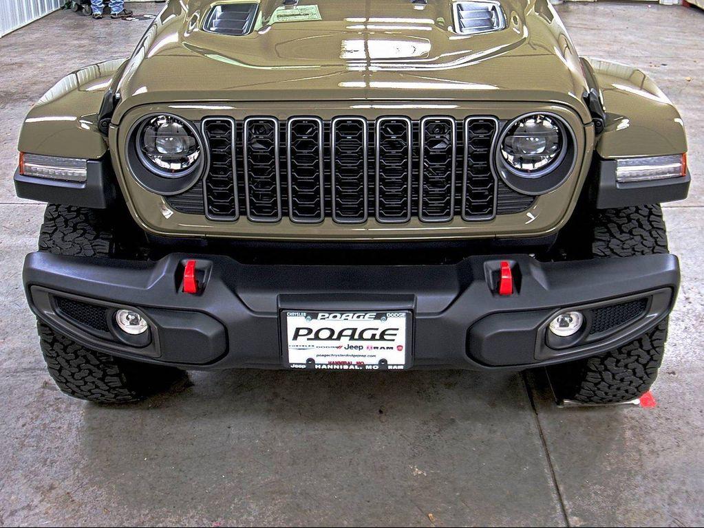 new 2025 Jeep Wrangler car, priced at $51,734