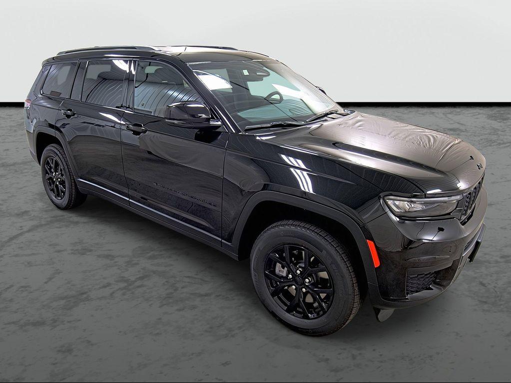 new 2025 Jeep Grand Cherokee L car, priced at $40,938