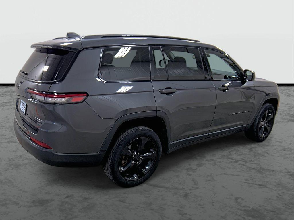 used 2022 Jeep Grand Cherokee L car, priced at $33,905