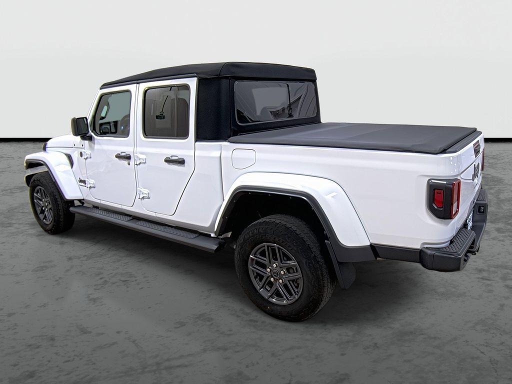 used 2024 Jeep Gladiator car, priced at $38,990