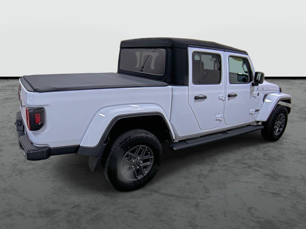 used 2024 Jeep Gladiator car, priced at $38,990