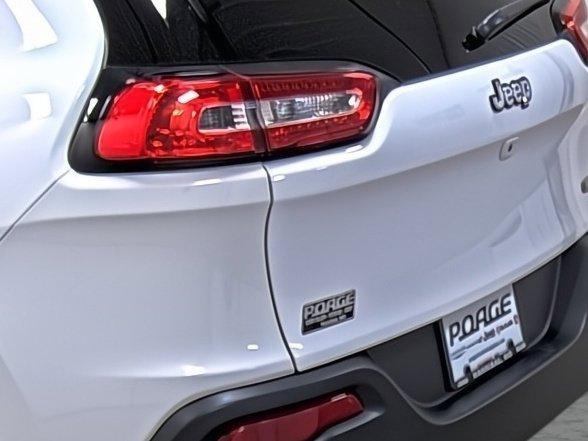 used 2018 Jeep Cherokee car, priced at $14,990