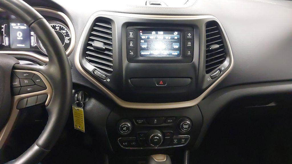 used 2018 Jeep Cherokee car, priced at $14,990