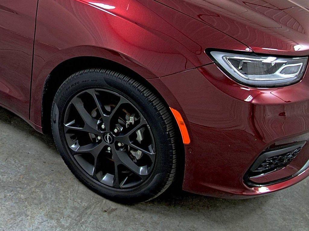 used 2023 Chrysler Pacifica car, priced at $40,990