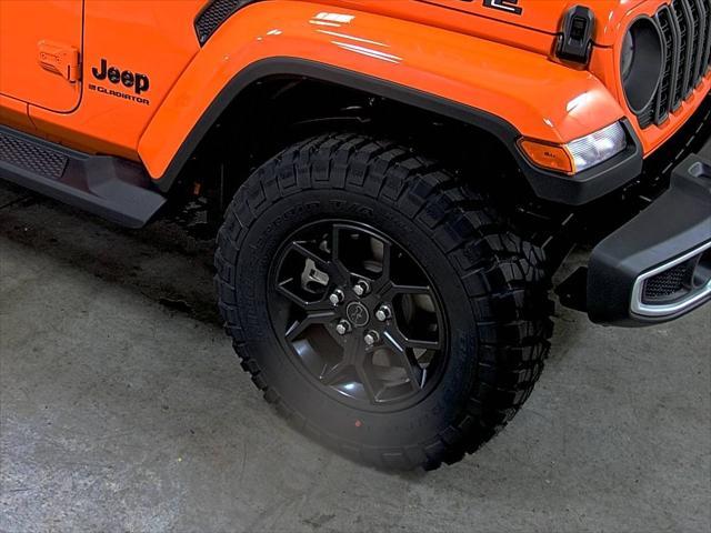 new 2025 Jeep Gladiator car, priced at $44,530