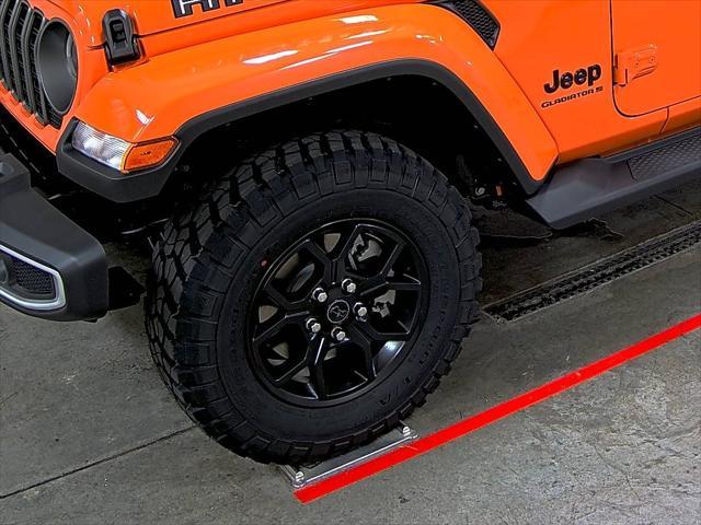 new 2025 Jeep Gladiator car, priced at $44,530
