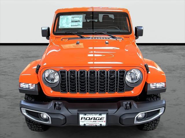 new 2025 Jeep Gladiator car, priced at $44,530