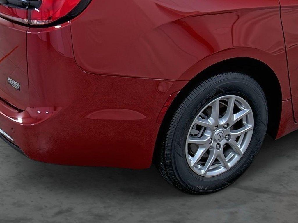 new 2026 Chrysler Pacifica car, priced at $40,499
