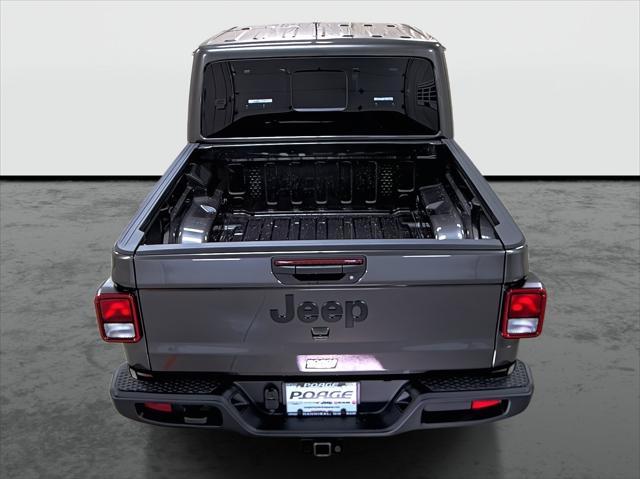 new 2025 Jeep Gladiator car, priced at $39,810