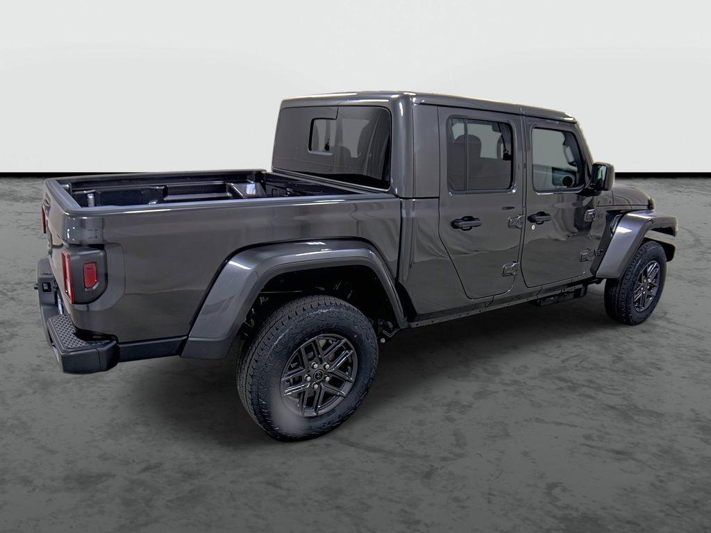 new 2026 Jeep Gladiator car, priced at $46,499
