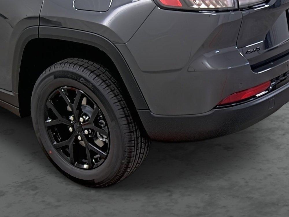 new 2025 Jeep Grand Cherokee car, priced at $41,724